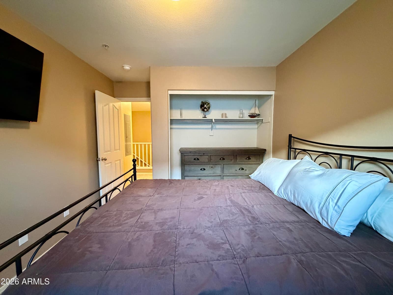 3060 E DUNBAR Drive, Phoenix, AZ 85042 — photo 31 of 44