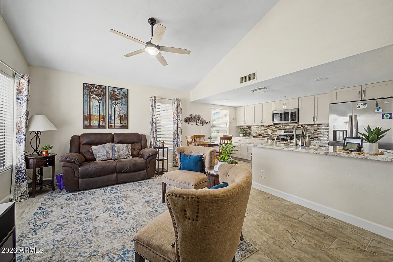 852 E MORNINGSIDE Drive, Phoenix, AZ 85022 — photo 5 of 23