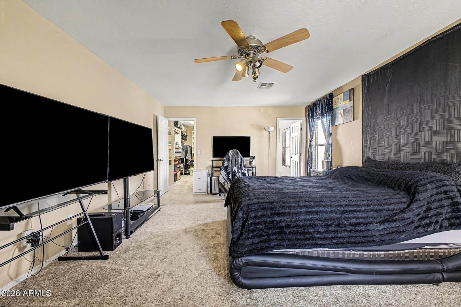 6342 W VALENCIA Drive, Laveen, AZ 85339 — photo 17 of 28