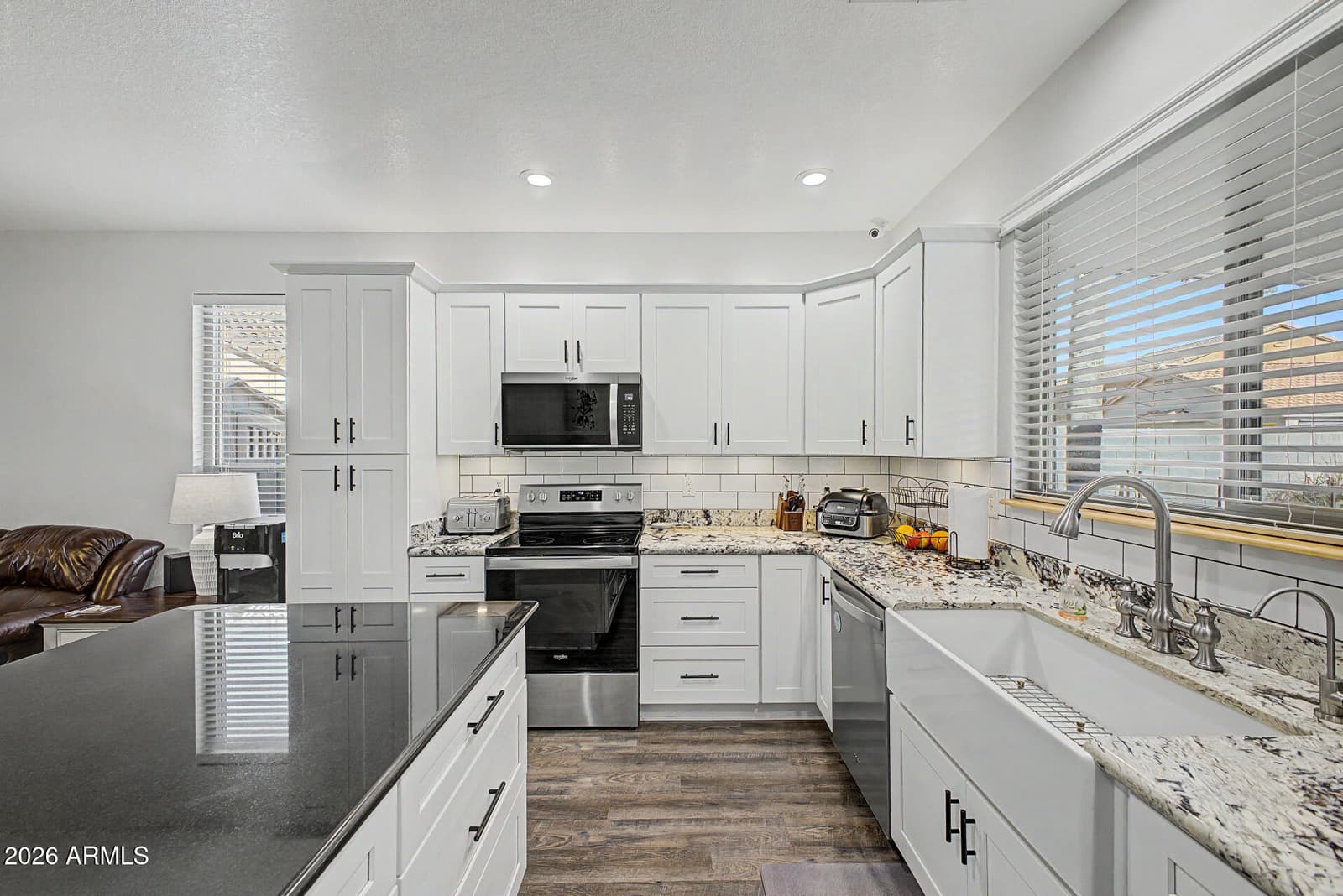 3007 W GOLDMINE MOUNTAIN Drive, San Tan Valley, AZ 85144 — photo 17 of 47