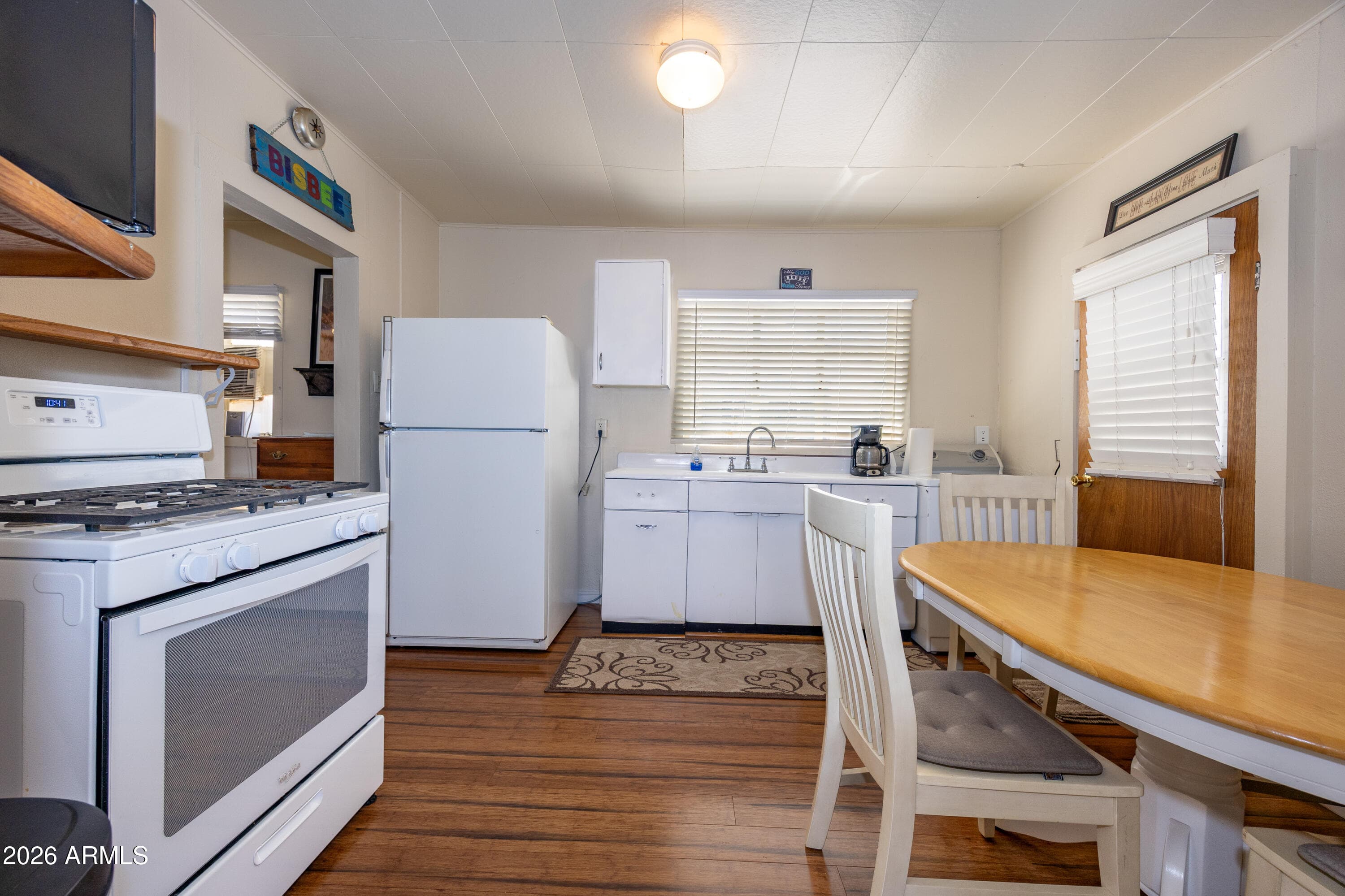 929 AMERICAN Avenue, Bisbee, AZ 85603 — photo 10 of 25