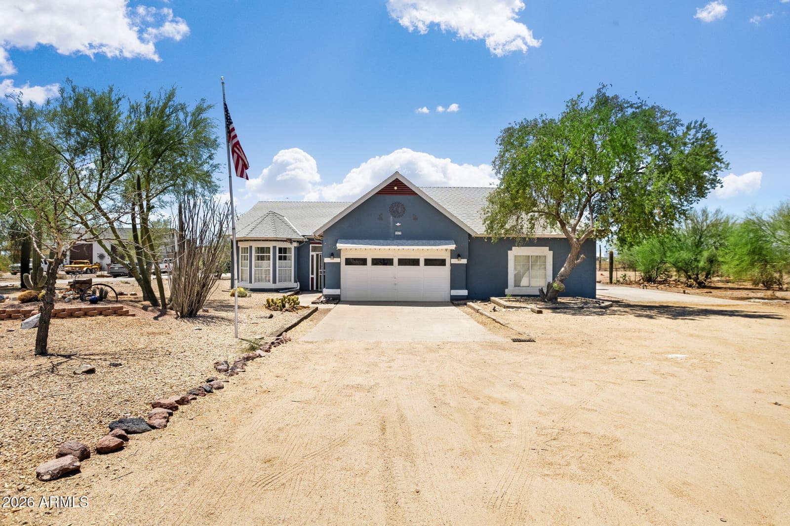 15679 W DUANE Lane, Surprise, AZ 85387 — photo 2 of 54