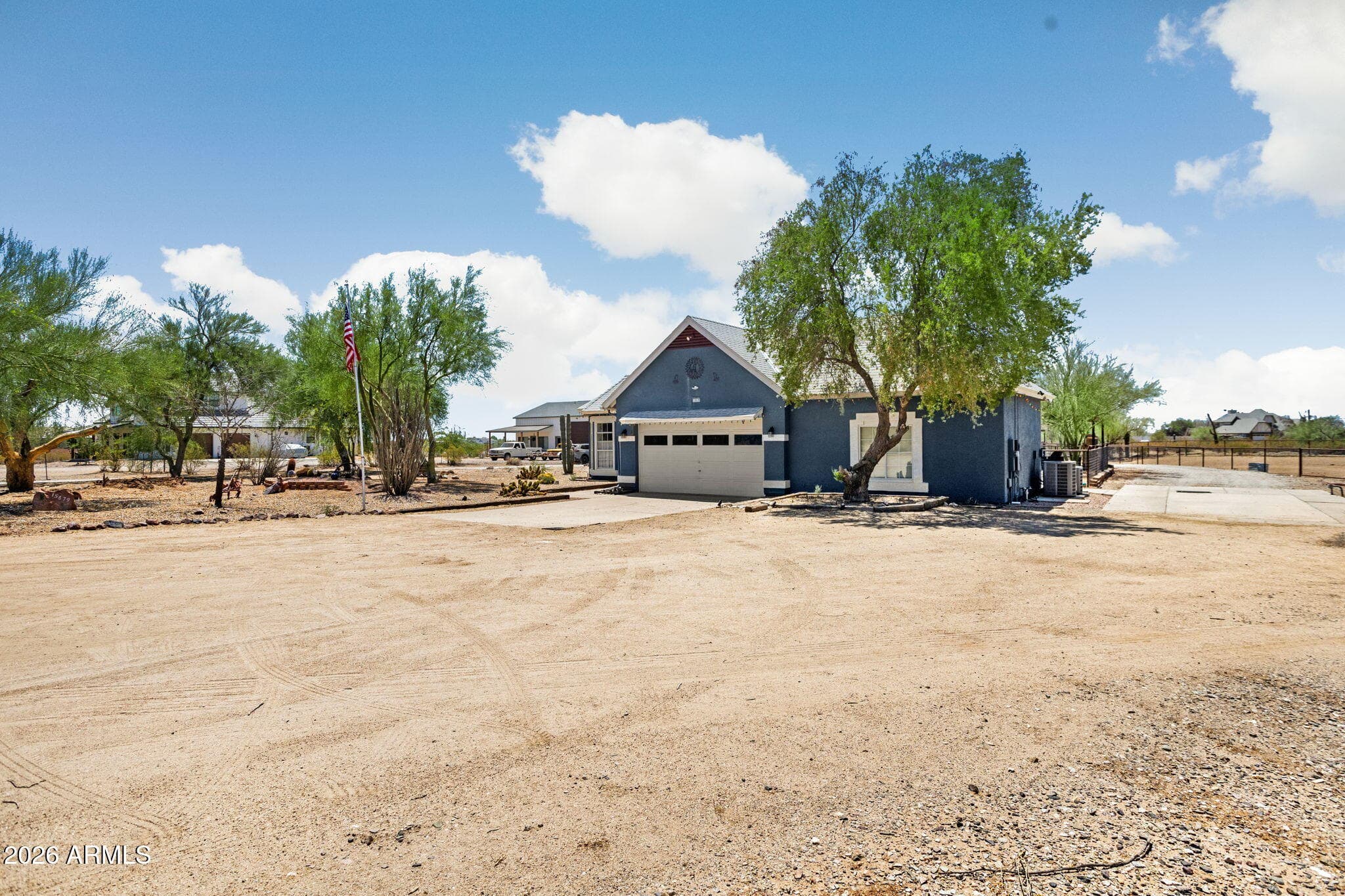 15679 W DUANE Lane, Surprise, AZ 85387 — photo 3 of 54