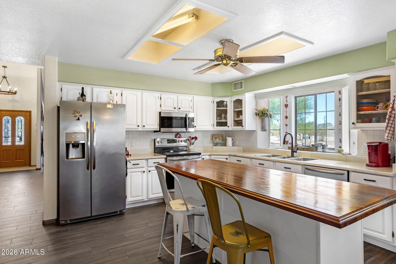 15679 W DUANE Lane, Surprise, AZ 85387 — photo 9 of 54