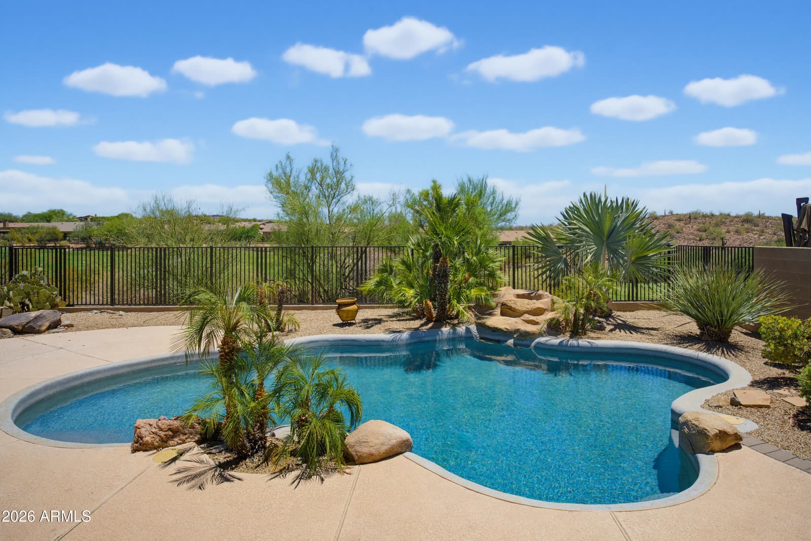 9031 N BROKEN BOW, Fountain Hills, AZ 85268 — photo 12 of 39