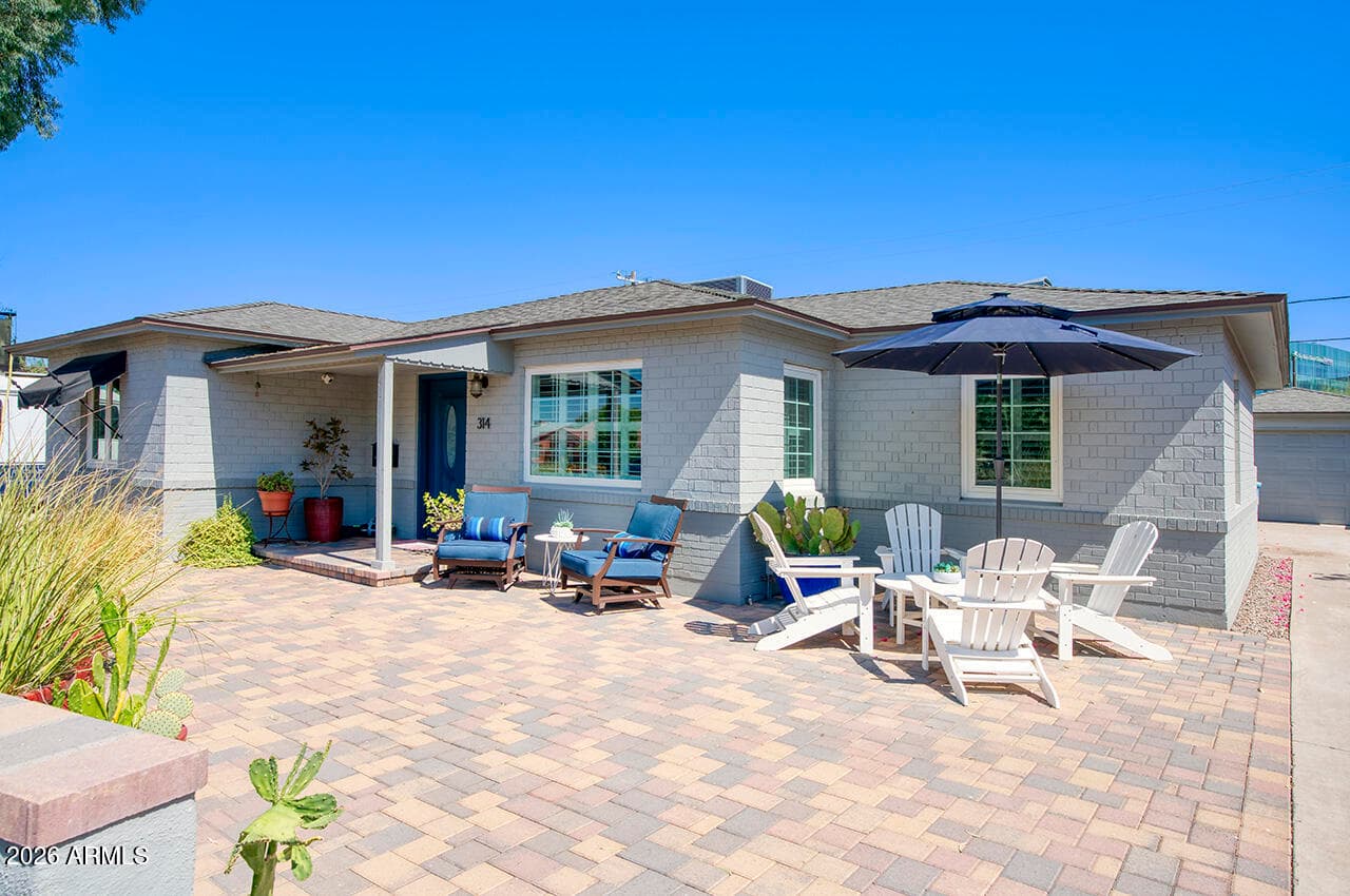 314 W WINDSOR Avenue, Phoenix, AZ 85003 — photo 3 of 45
