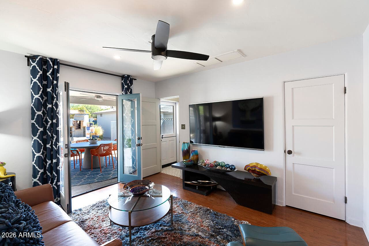 314 W WINDSOR Avenue, Phoenix, AZ 85003 — photo 20 of 45