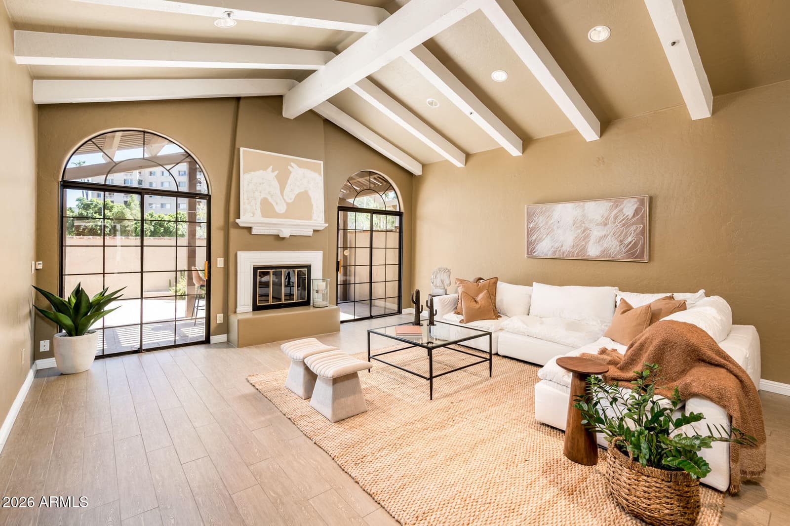 7955 E CHAPARRAL Road 35, Scottsdale, AZ 85250 — photo 2 of 21