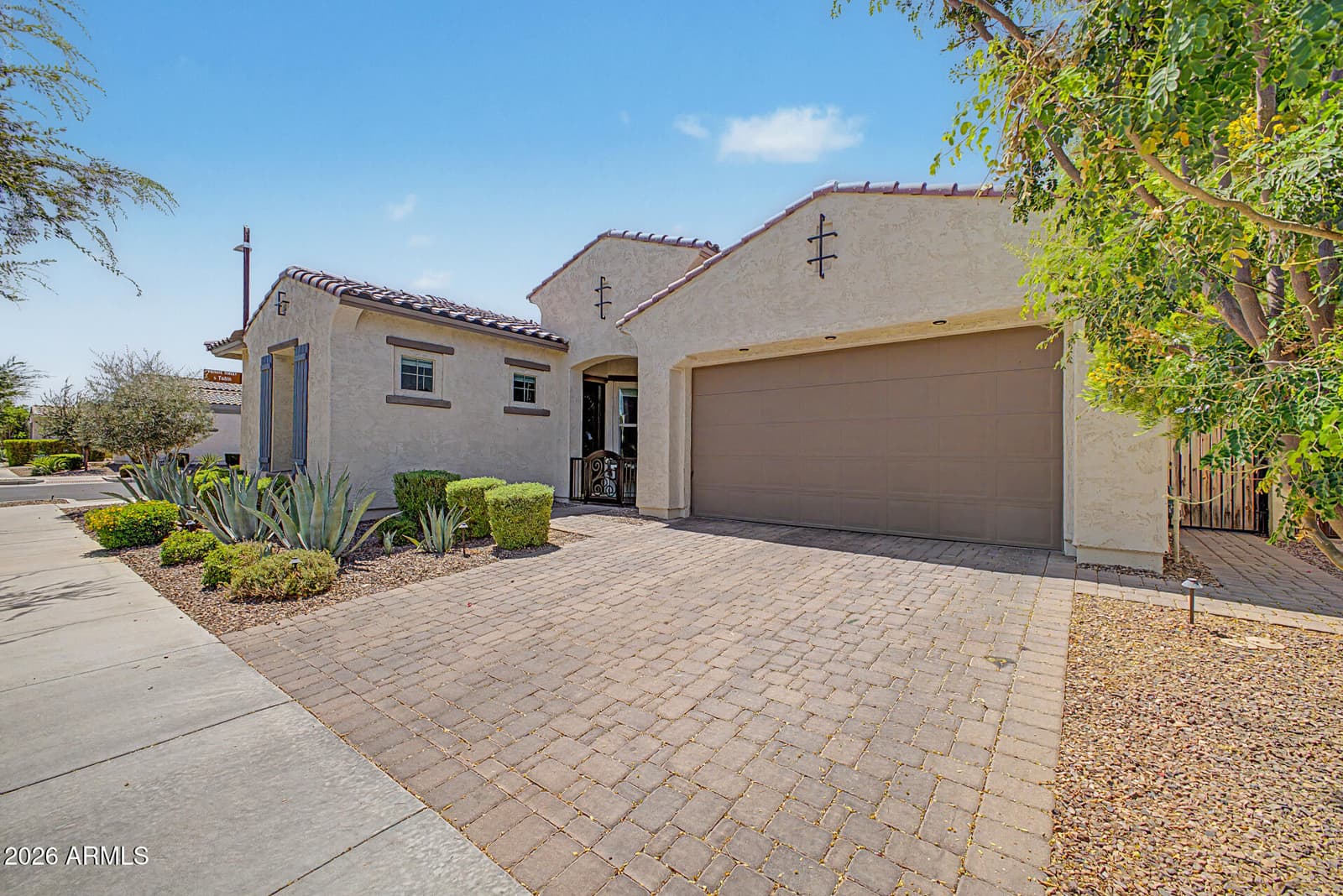 10717 E TARRAGON Avenue, Mesa, AZ 85212 — photo 3 of 91