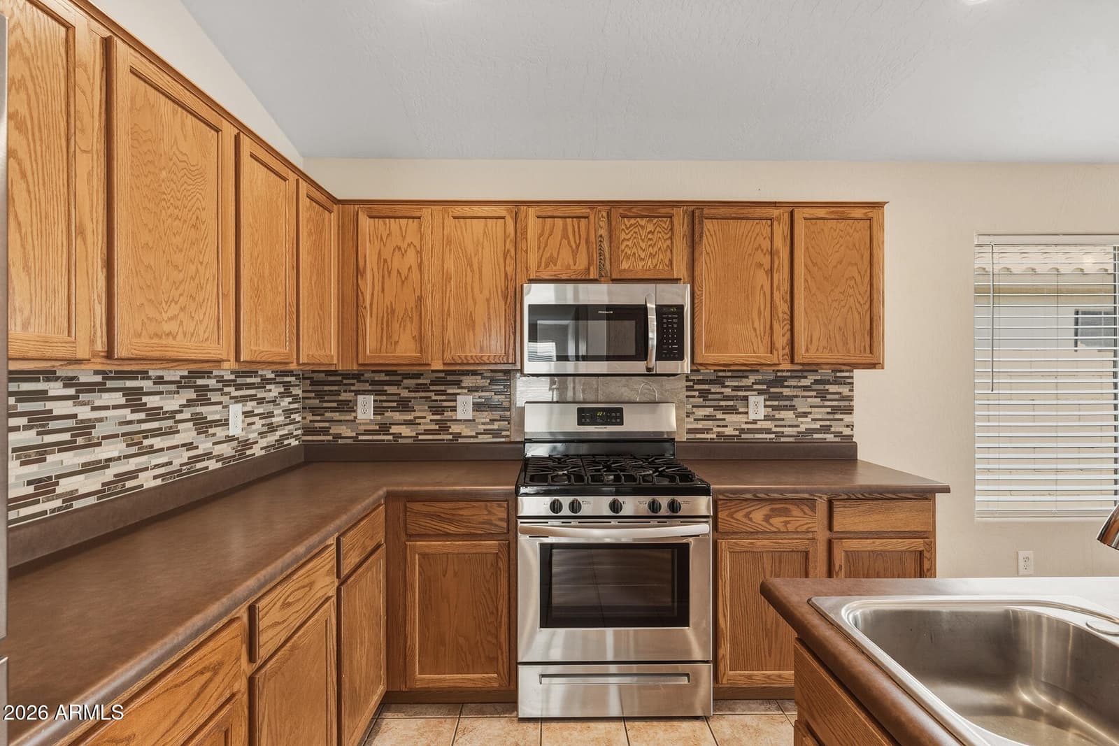 375 W GASCON Road, San Tan Valley, AZ 85143 — photo 12 of 50