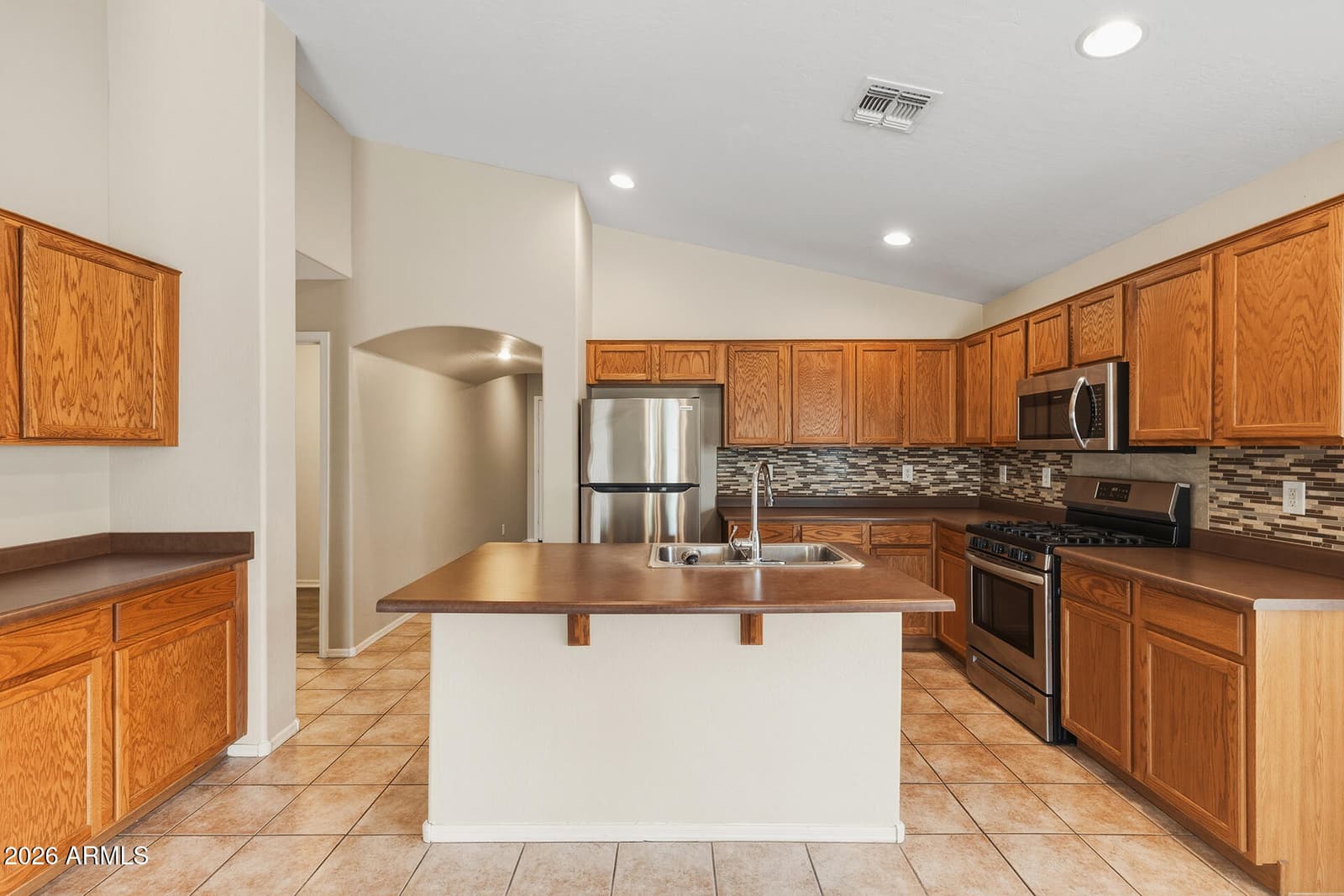 375 W GASCON Road, San Tan Valley, AZ 85143 — photo 15 of 50