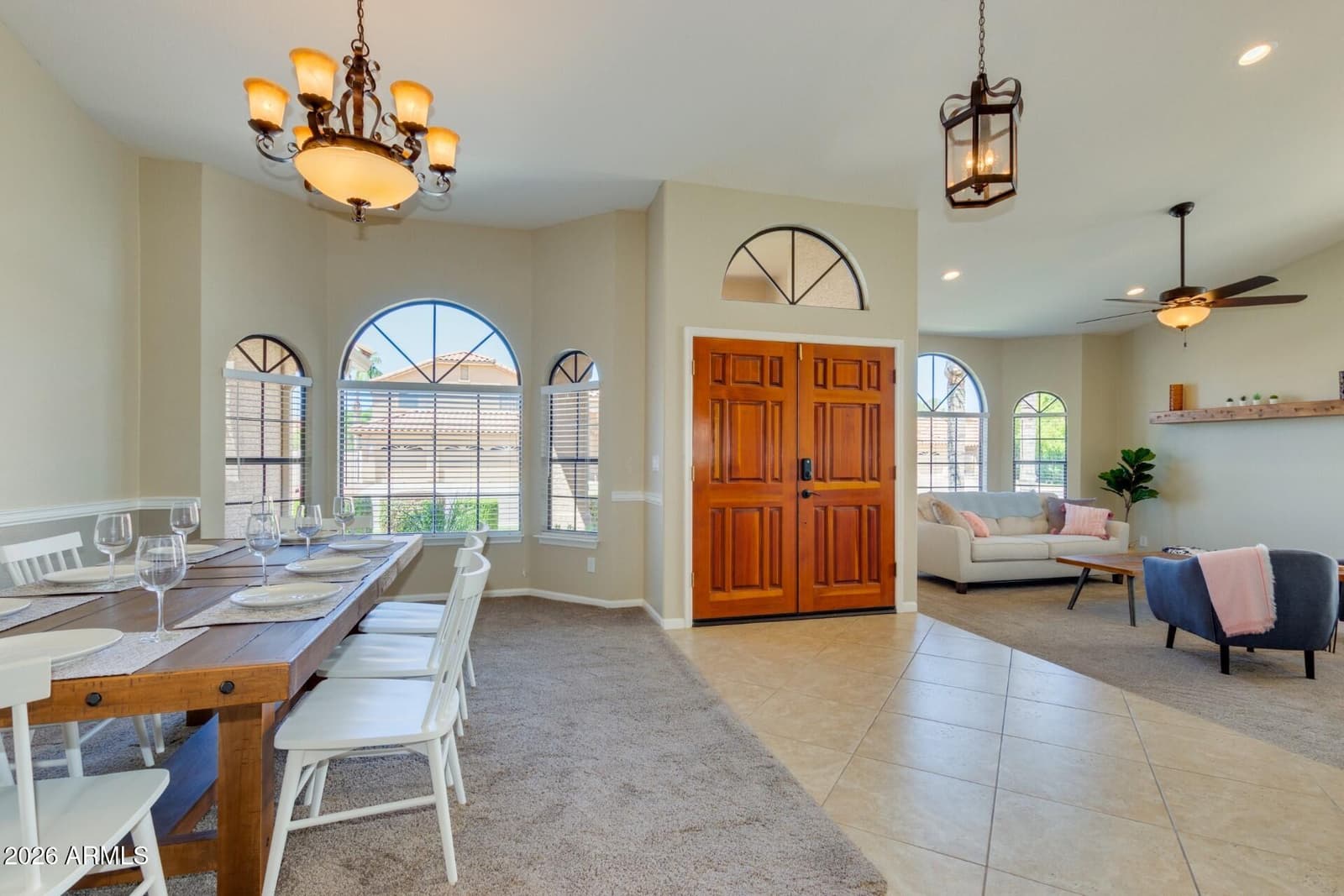 1585 W HONEYSUCKLE Lane, Chandler, AZ 85248 — photo 3 of 31