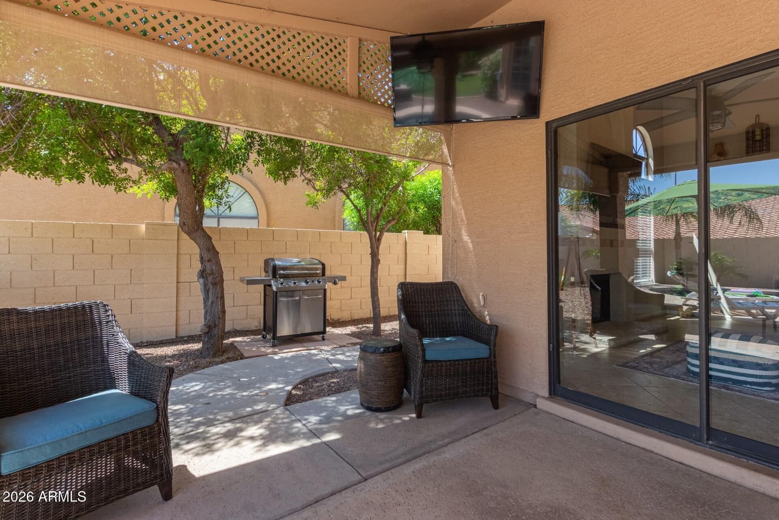 1585 W HONEYSUCKLE Lane, Chandler, AZ 85248 — photo 27 of 31