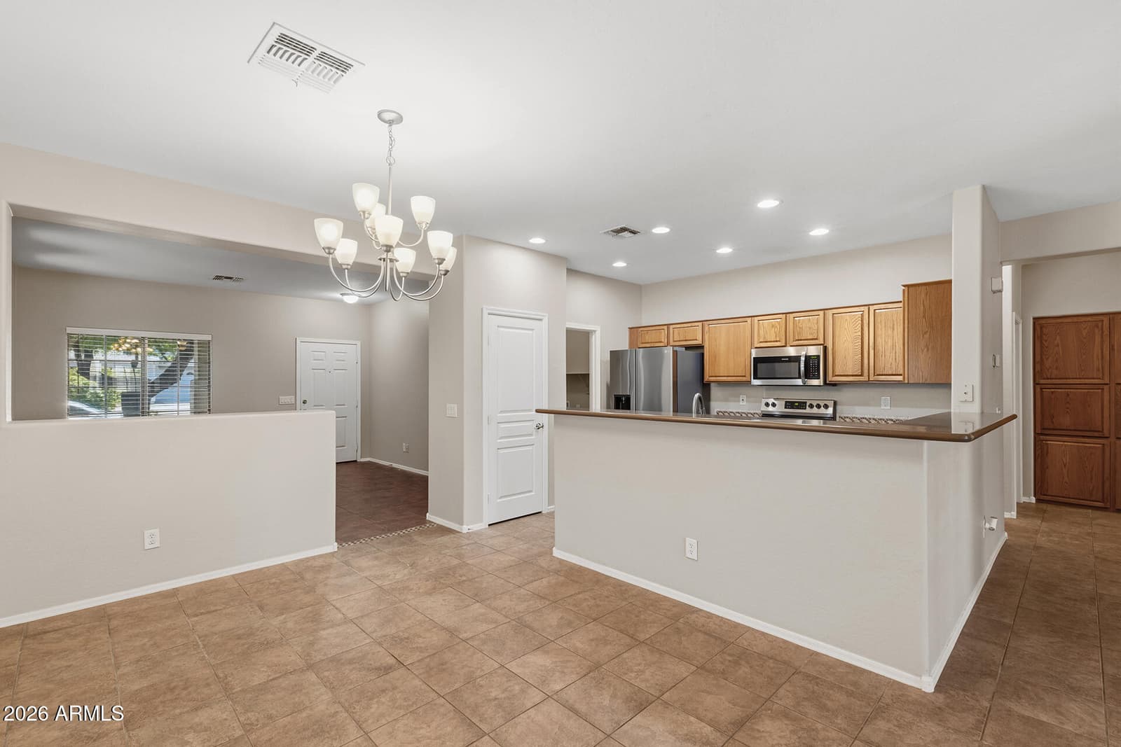 1238 W DESERT BASIN Drive, San Tan Valley, AZ 85143 — photo 14 of 46