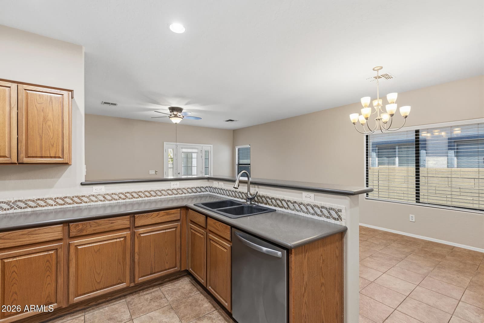 1238 W DESERT BASIN Drive, San Tan Valley, AZ 85143 — photo 21 of 46