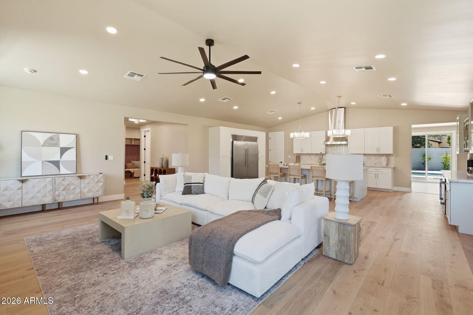 7827 N 3RD Street, Phoenix, AZ 85020 — photo 9 of 64