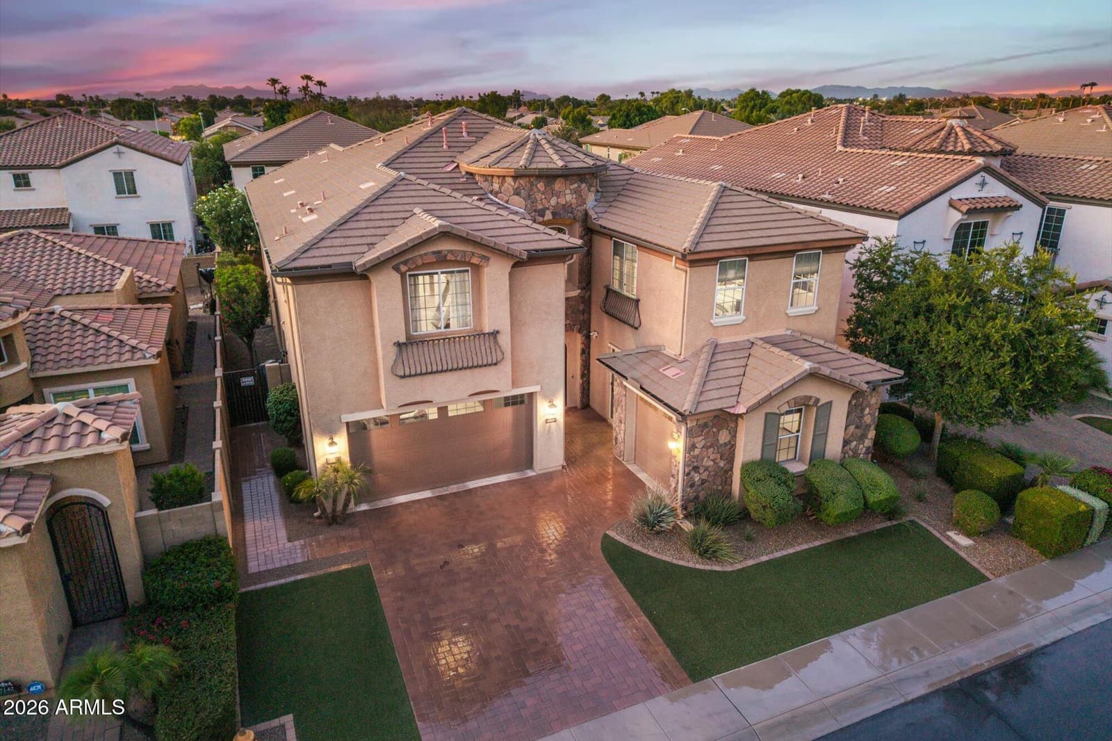 2152 E KESLER Lane, Chandler, AZ 85225 — photo 3 of 49