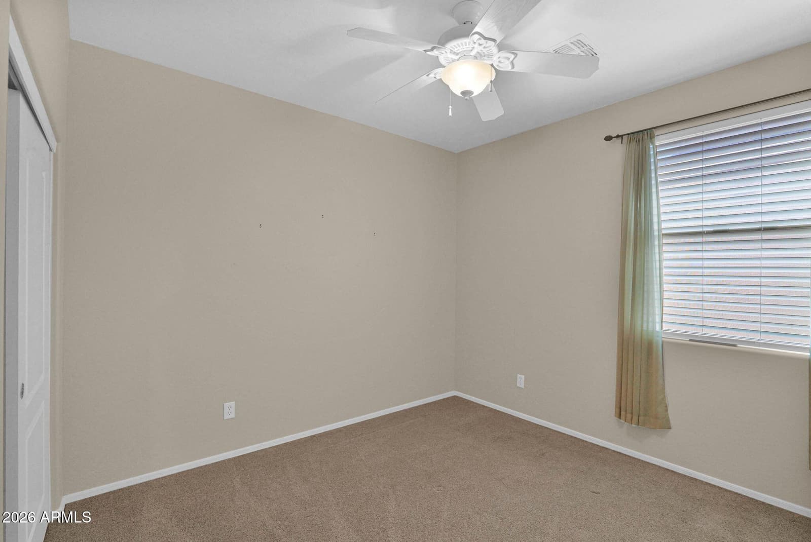 3017 W GRAN PARADISO Drive, Phoenix, AZ 85086 — photo 29 of 36