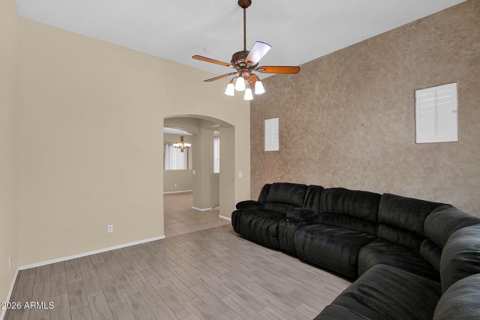 3017 W GRAN PARADISO Drive, Phoenix, AZ 85086 — photo 9 of 36