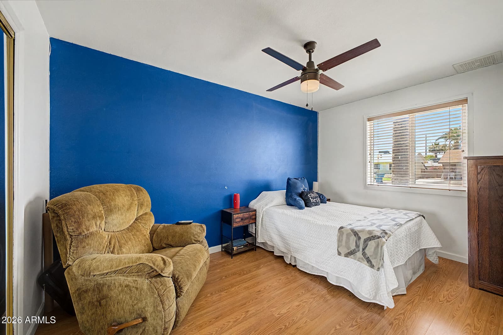 3820 W MYRTLE Avenue, Phoenix, AZ 85051 — photo 19 of 26