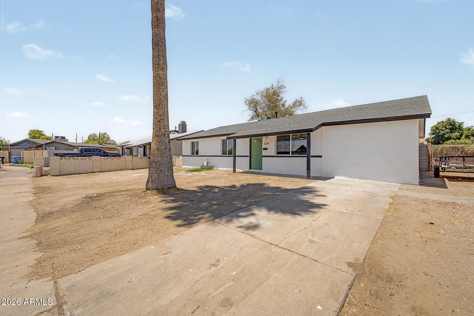 7254 W WOLF Street, Phoenix, AZ 85033 — photo 2 of 24