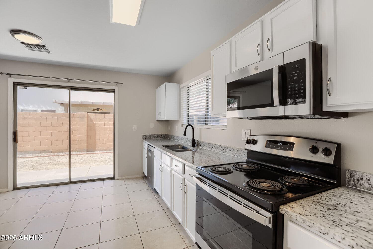 1546 S DANIELSON Way, Chandler, AZ 85286 — photo 13 of 29