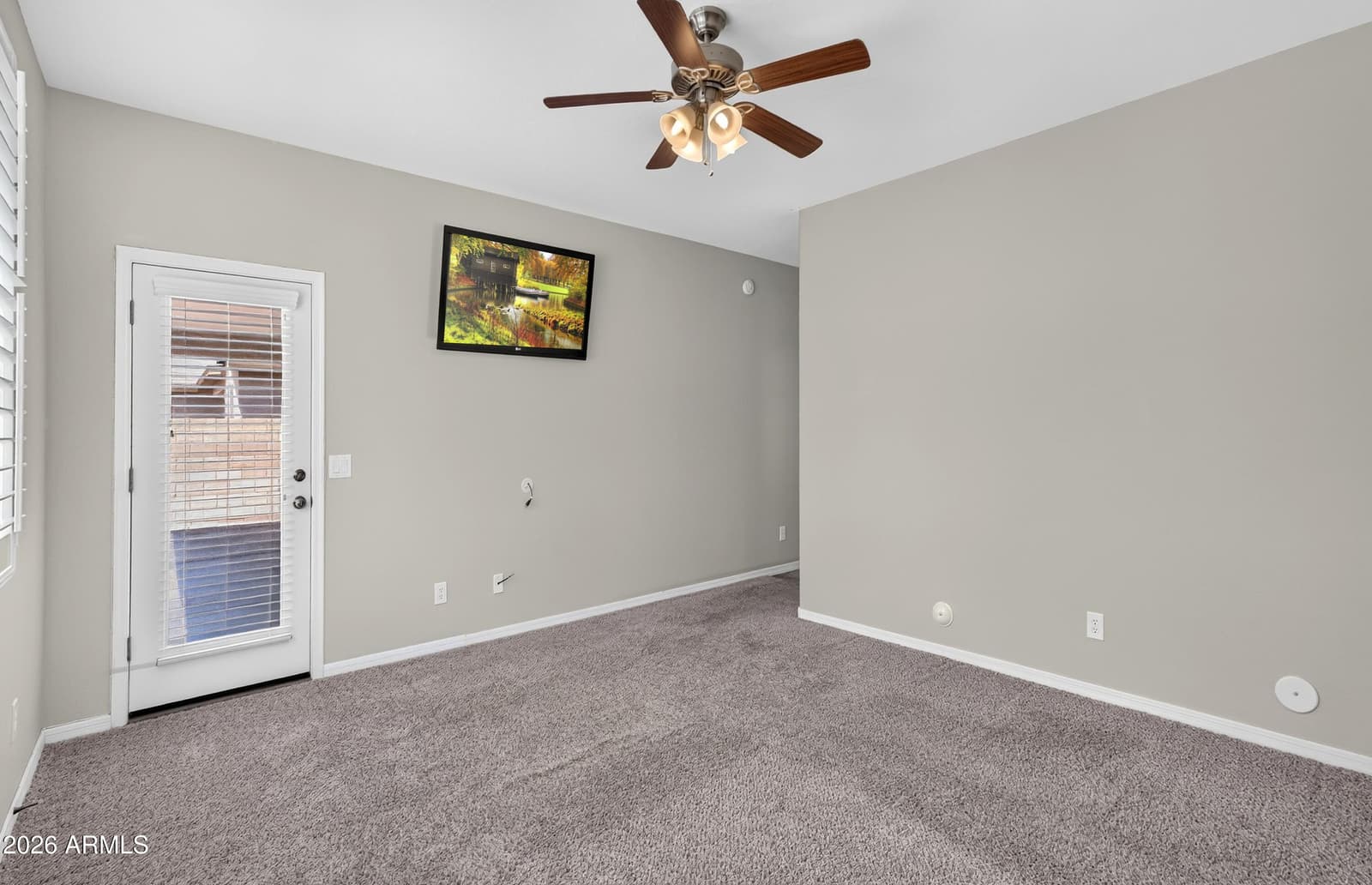 32826 N PEBBLE CREEK Drive, San Tan Valley, AZ 85143 — photo 18 of 39