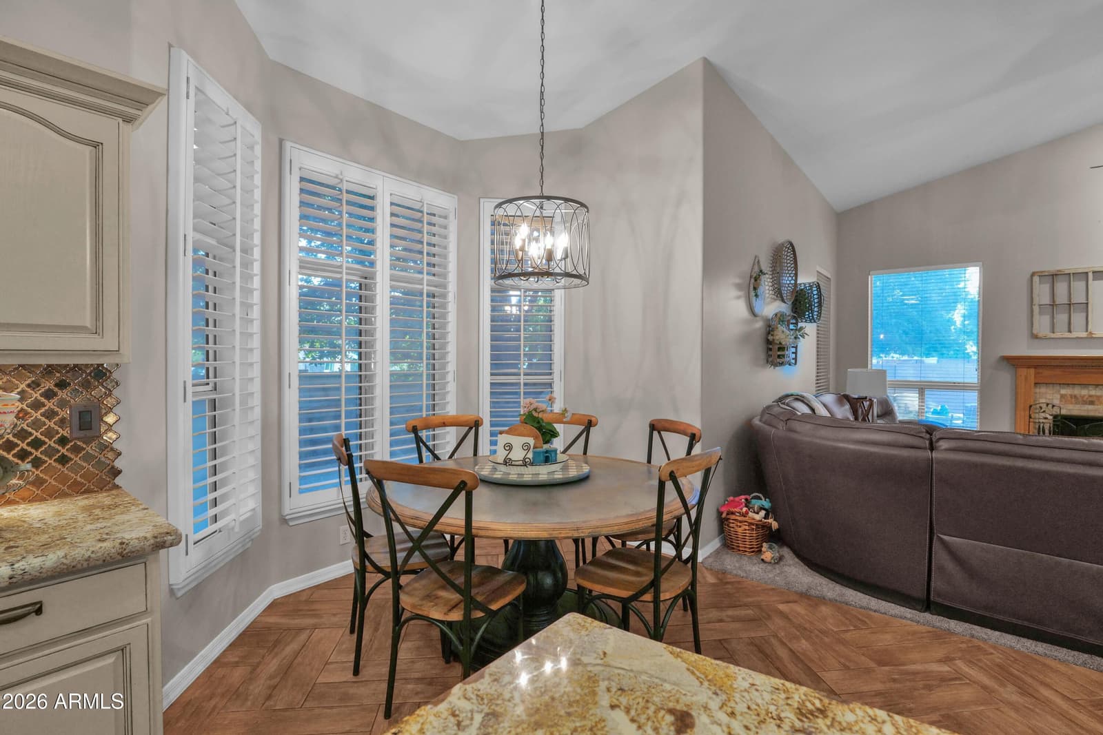 4420 E Millbrae Lane, Gilbert, AZ 85234 — photo 14 of 39