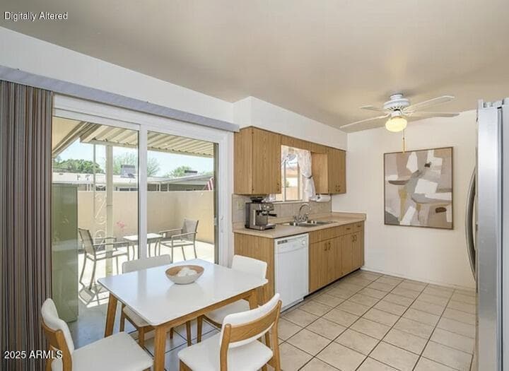 10559 W COGGINS Drive, Sun City, AZ 85351 — photo 7 of 18