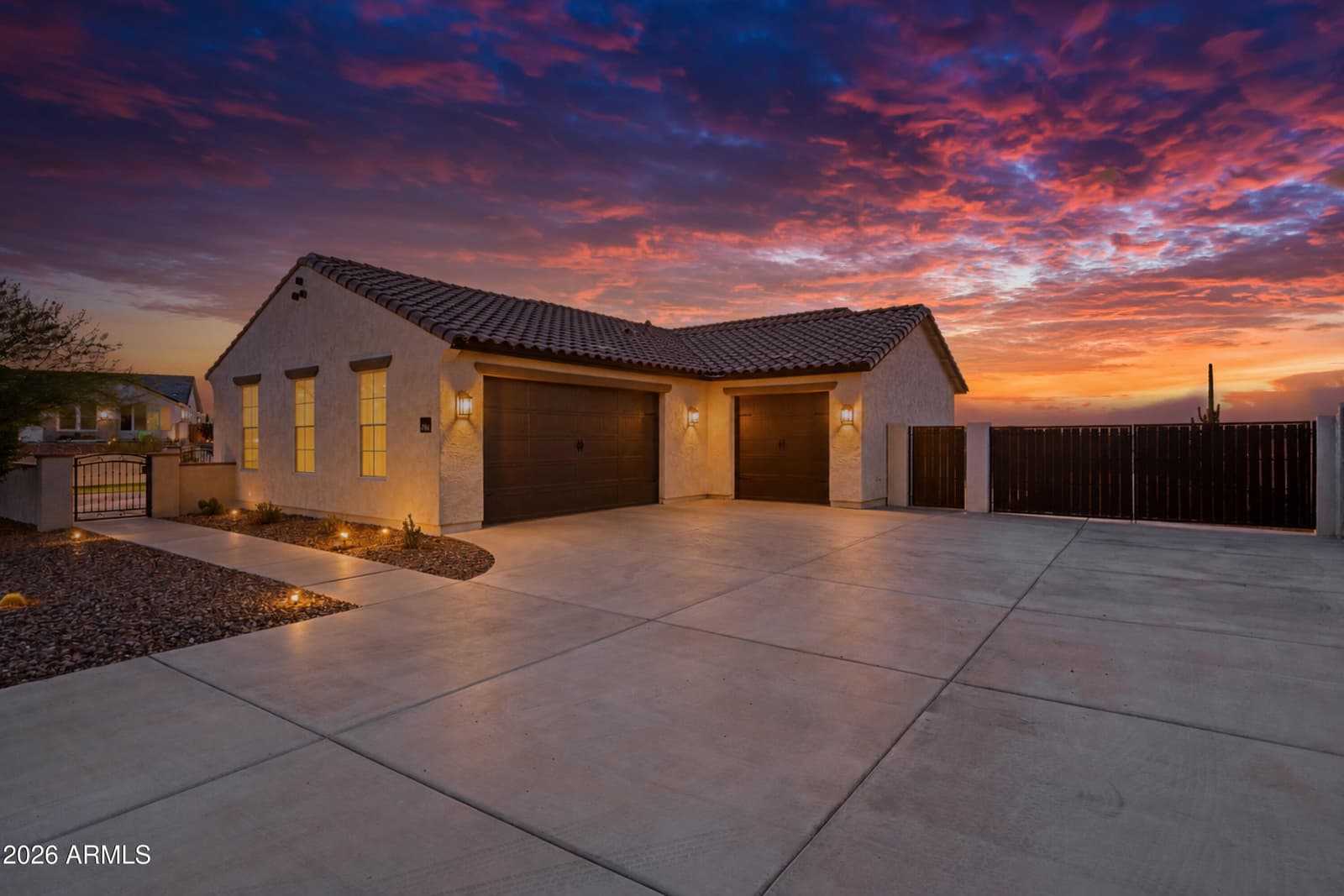 498 W CHASE Street, San Tan Valley, AZ 85143 — photo 47 of 50