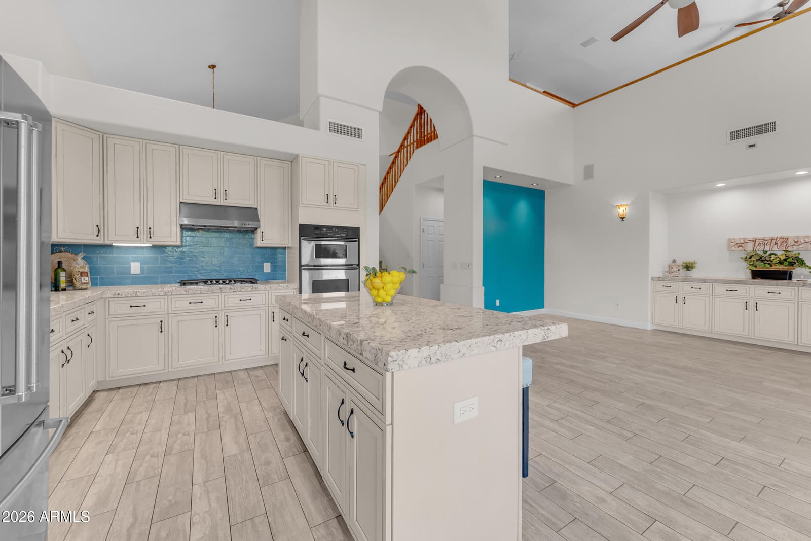 2418 E GLASS Lane, Phoenix, AZ 85042 — photo 17 of 65