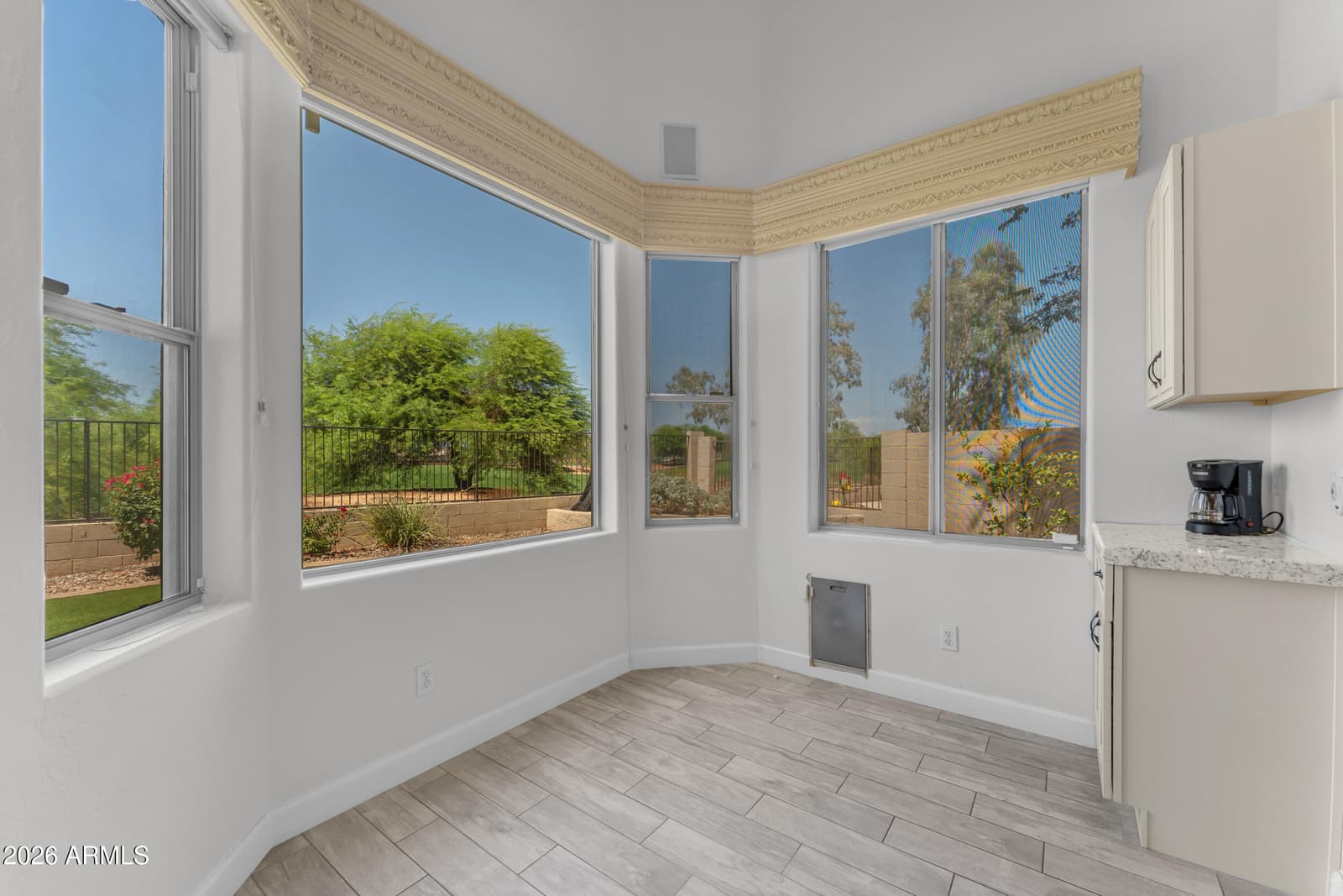 2418 E GLASS Lane, Phoenix, AZ 85042 — photo 18 of 65