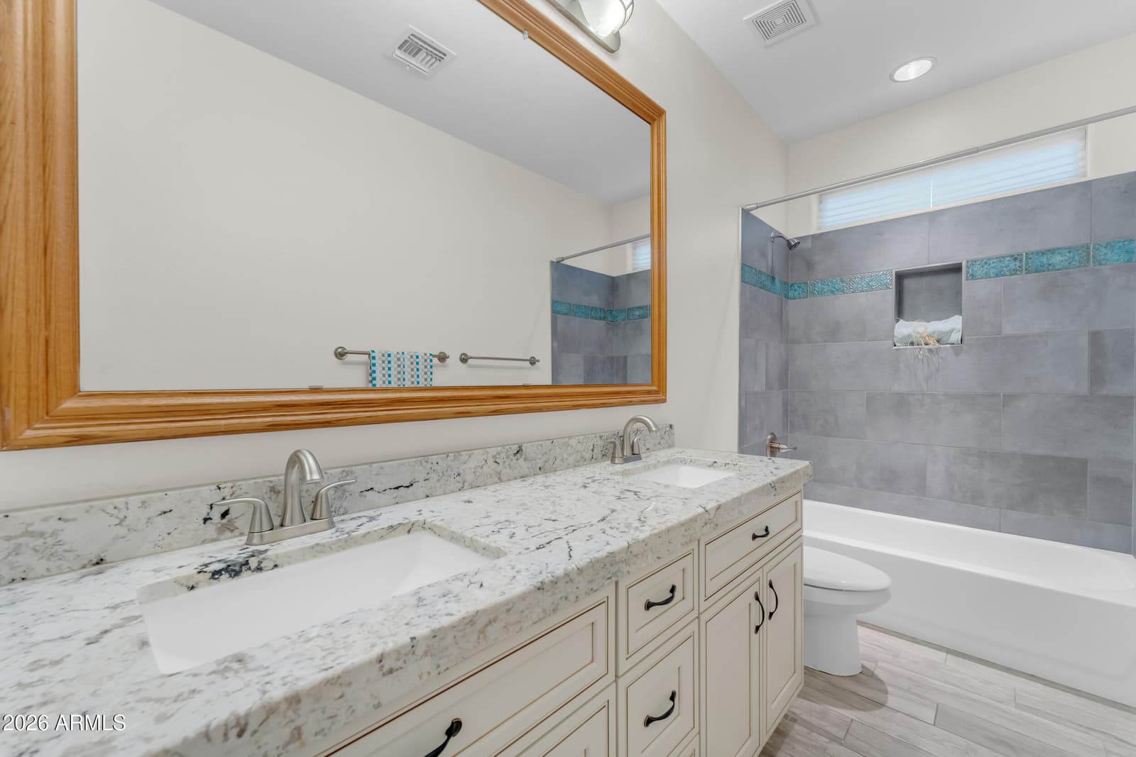 2418 E GLASS Lane, Phoenix, AZ 85042 — photo 44 of 65