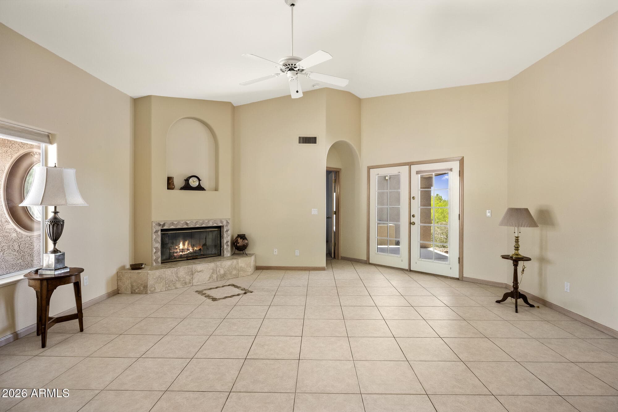 15458 E CHICORY Drive, Fountain Hills, AZ 85268 — photo 8 of 28