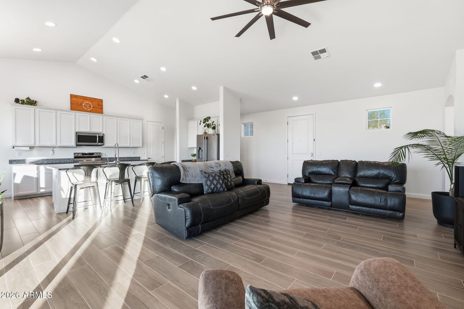 498 W CHASE Street, San Tan Valley, AZ 85143 — photo 13 of 50
