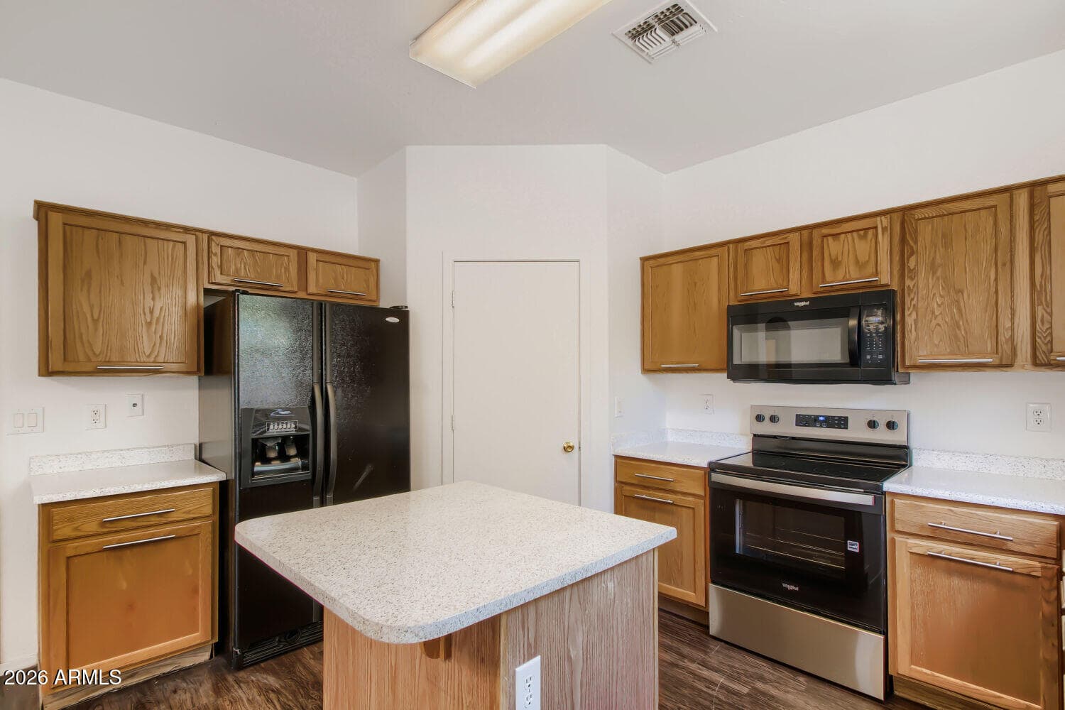 2653 S 89TH Drive, Tolleson, AZ 85353 — photo 12 of 28