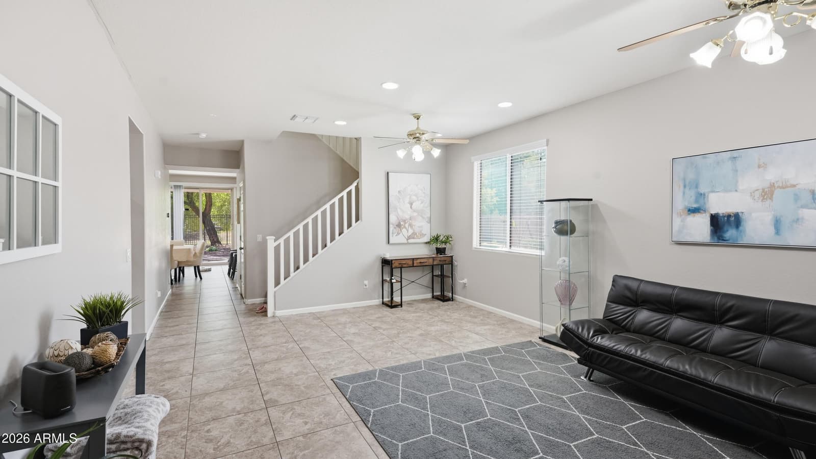 5011 S CARLYLE Drive, Gilbert, AZ 85298 — photo 8 of 44