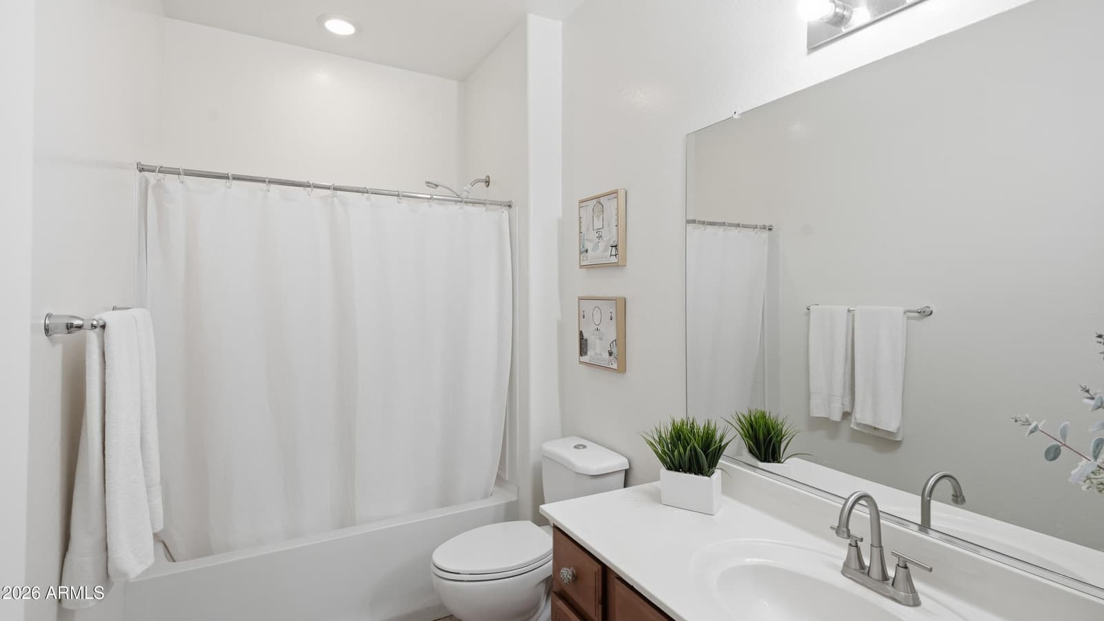 5011 S CARLYLE Drive, Gilbert, AZ 85298 — photo 15 of 44
