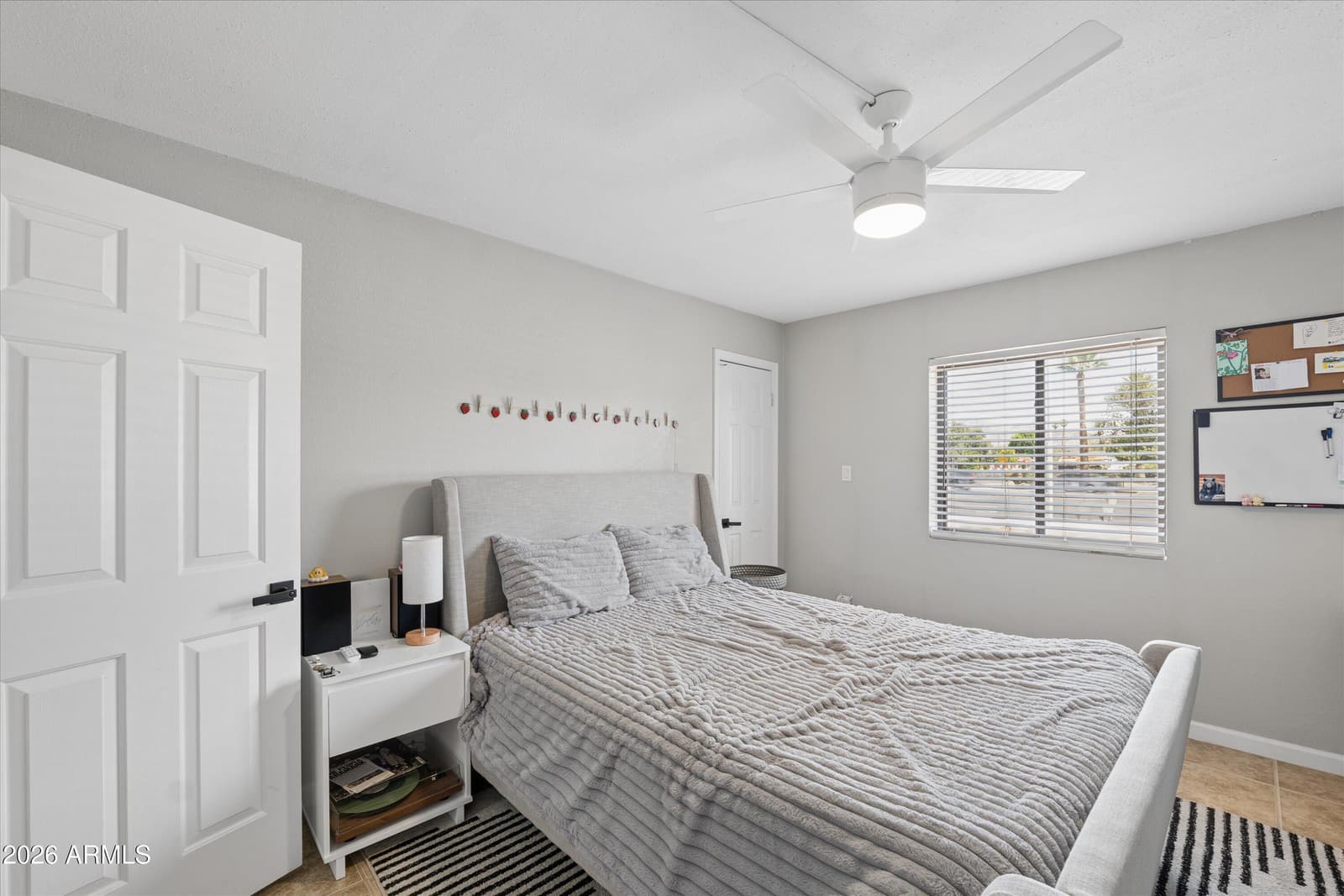 3825 E CAMELBACK Road E 186, Phoenix, AZ 85018 — photo 16 of 30