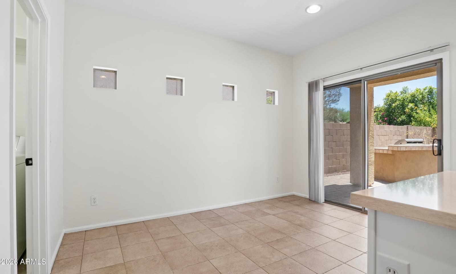 2575 W AMBER SUN Drive, Phoenix, AZ 85085 — photo 21 of 40