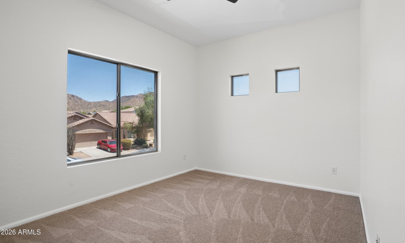 2575 W AMBER SUN Drive, Phoenix, AZ 85085 — photo 35 of 40