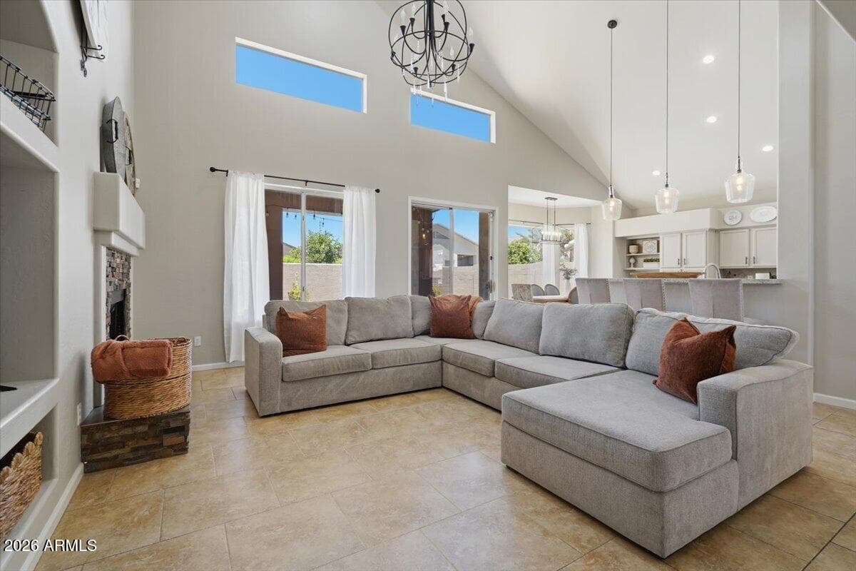 3136 E BROOKWOOD Court, Phoenix, AZ 85048 — photo 9 of 60