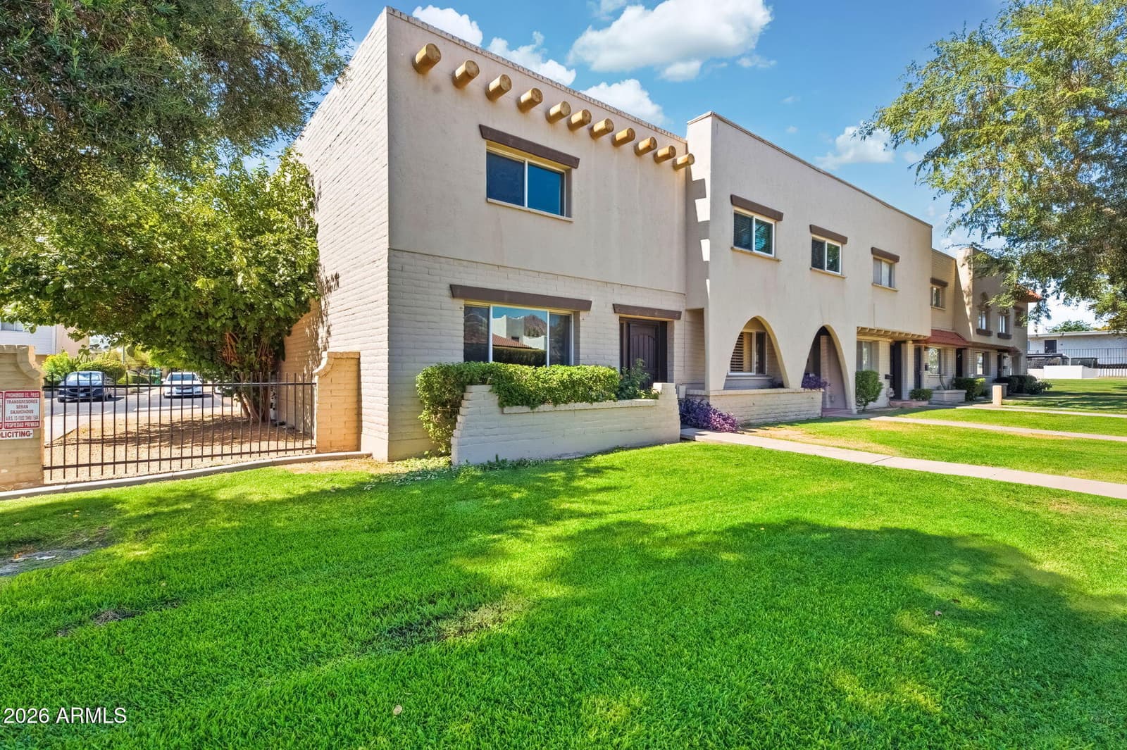 6825 E OSBORN Road F, Scottsdale, AZ 85251 — photo 2 of 26