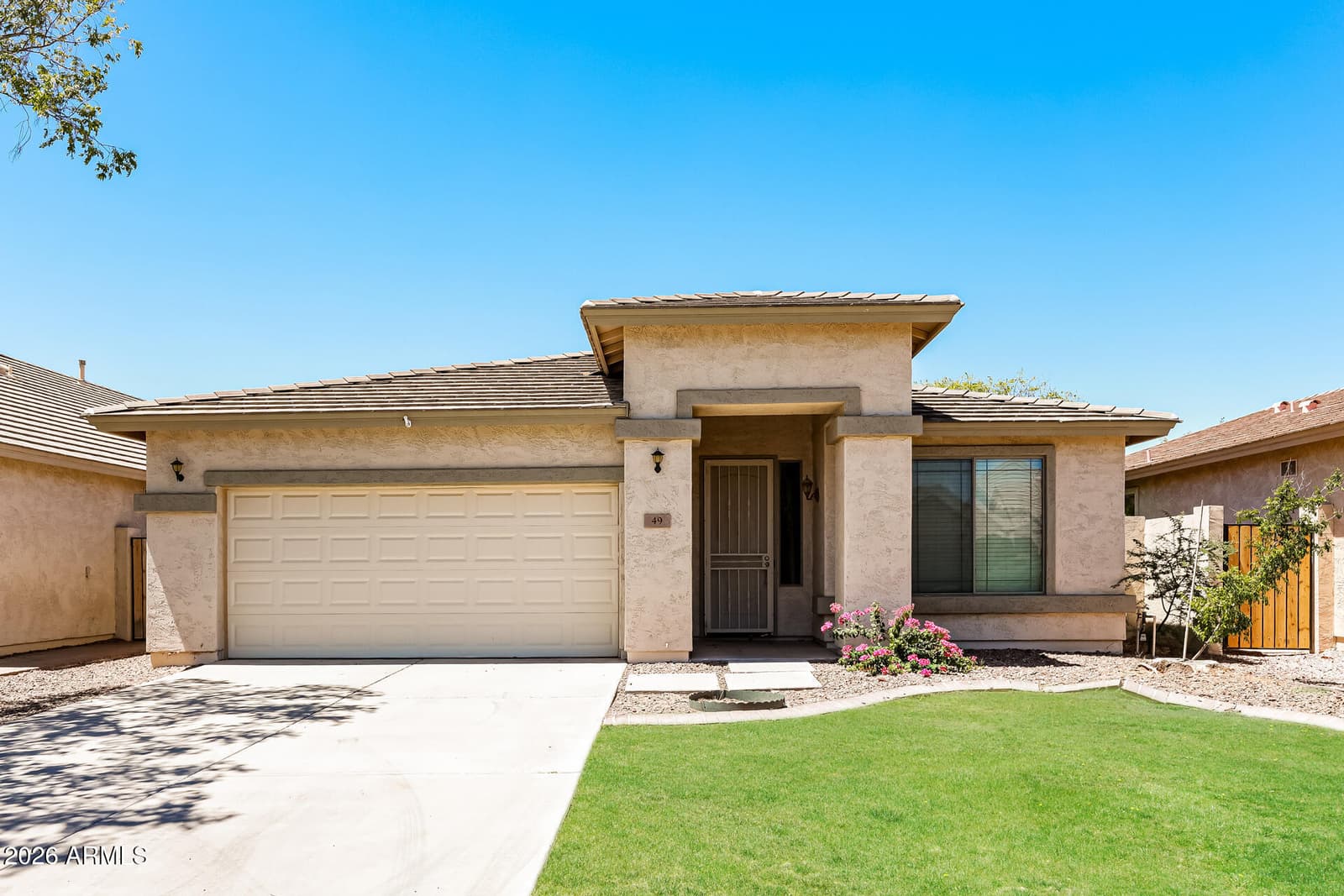 49 E MILL REEF Drive, San Tan Valley, AZ 85143 — photo 1 of 21