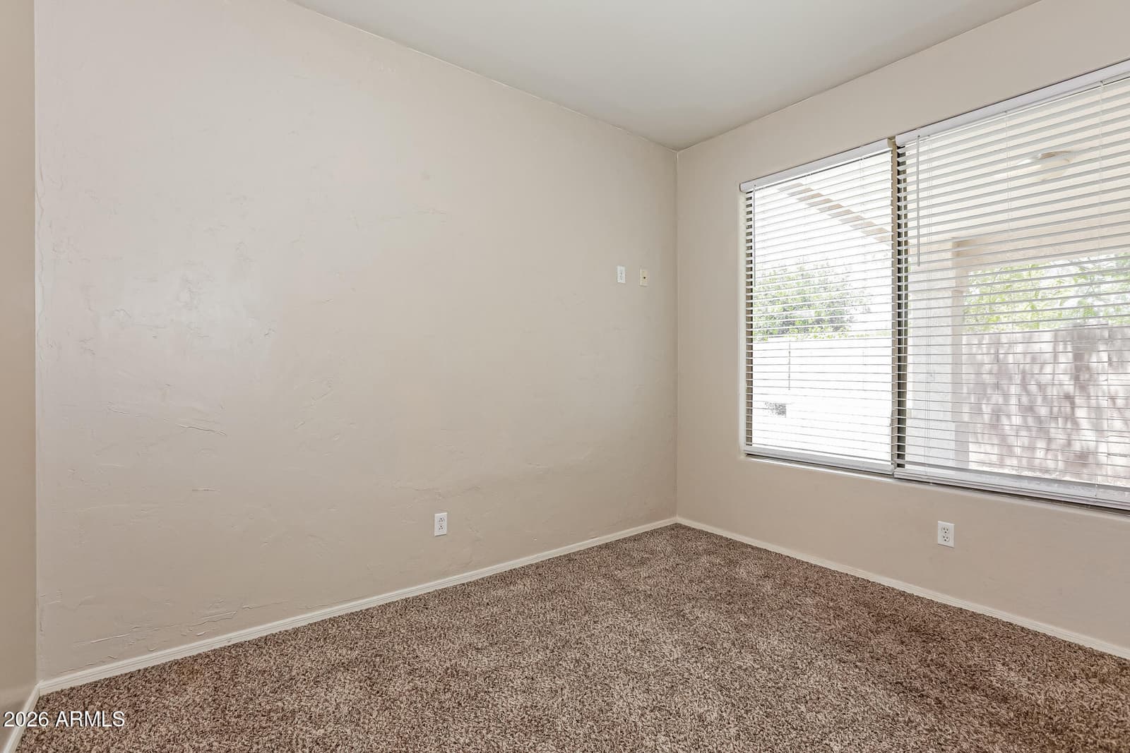 49 E MILL REEF Drive, San Tan Valley, AZ 85143 — photo 16 of 21