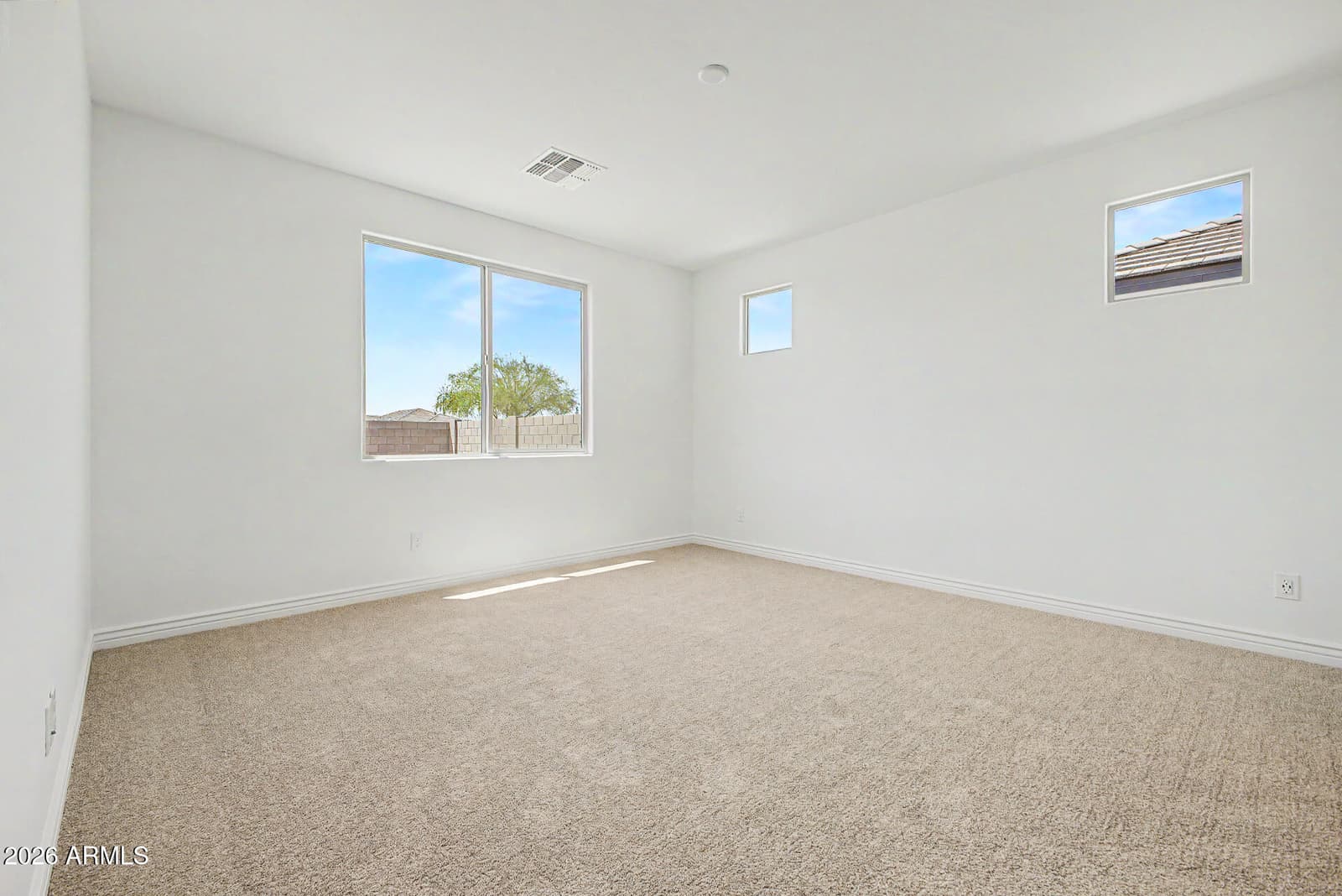 25750 N 148th Drive, Surprise, AZ 85387 — photo 8 of 31