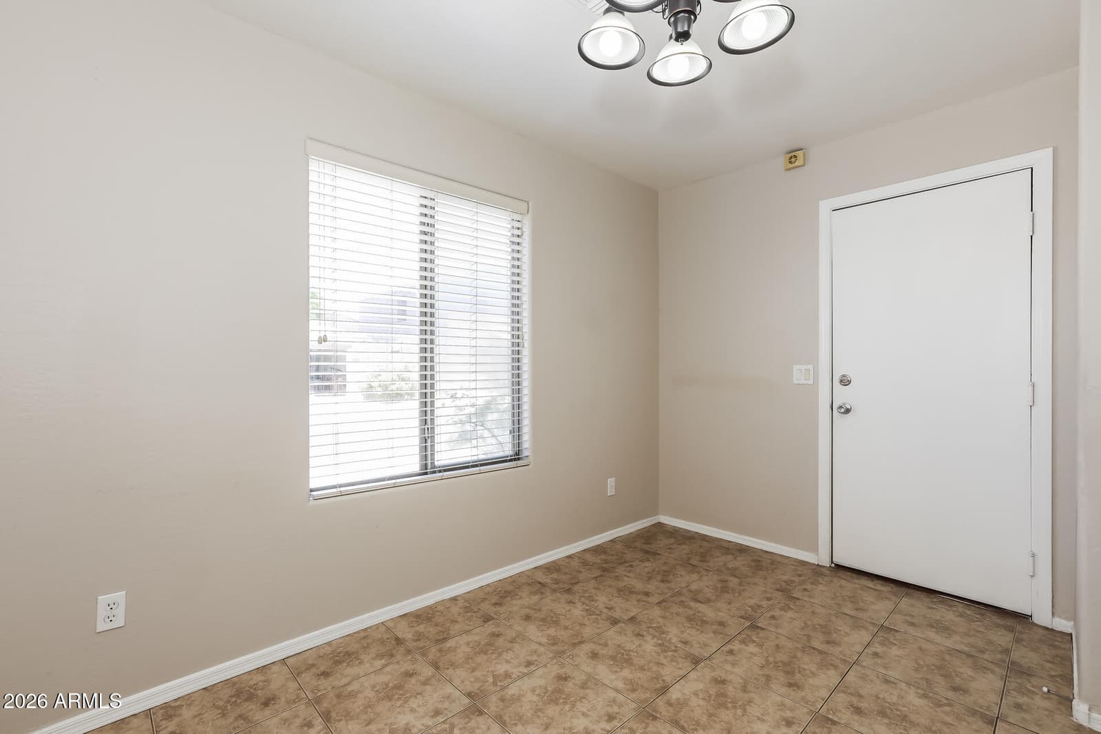 2281 E MEADOW CHASE Drive, San Tan Valley, AZ 85140 — photo 6 of 22