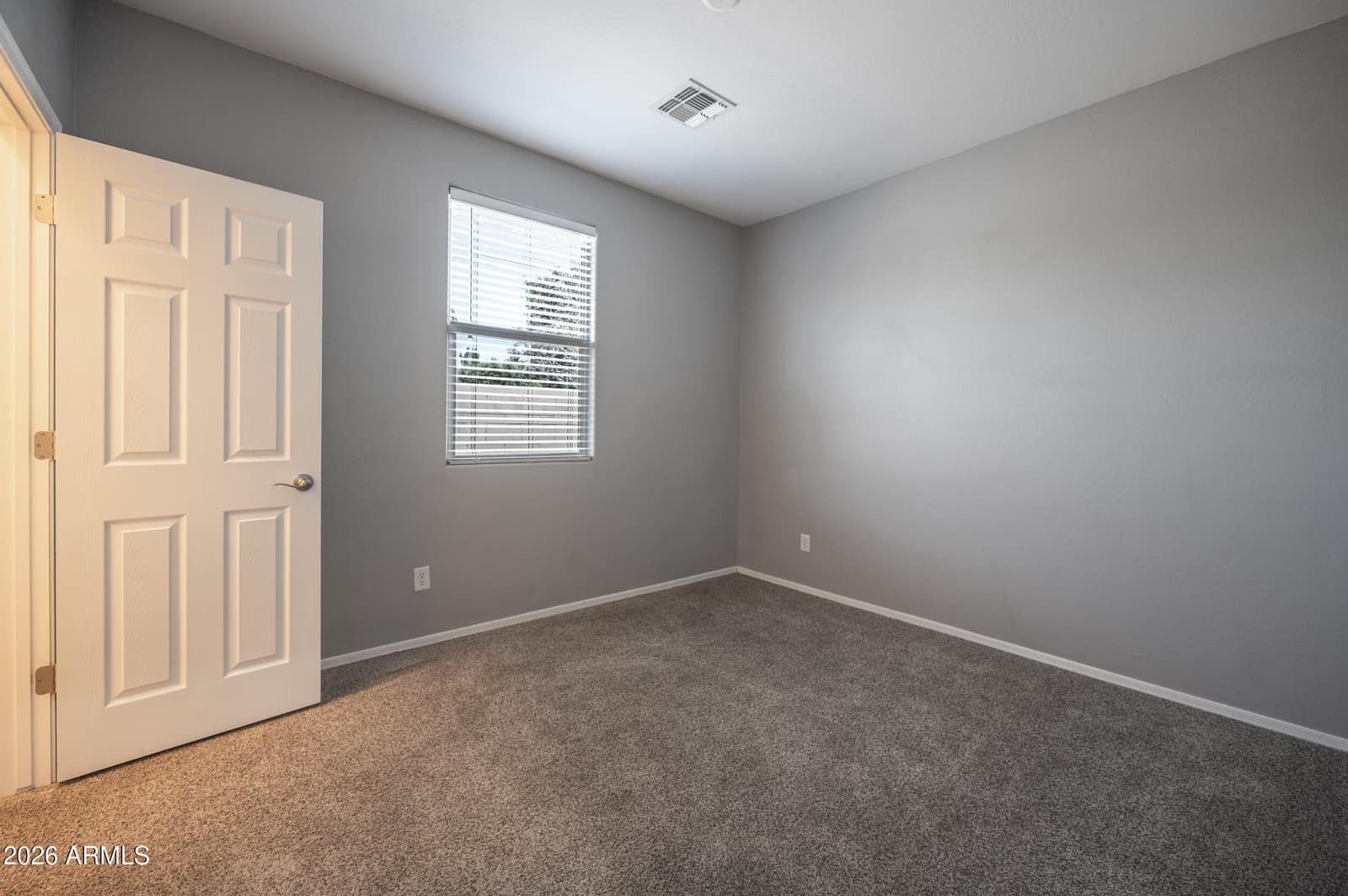 952 S OLYMPIC Drive, Gilbert, AZ 85296 — photo 5 of 24