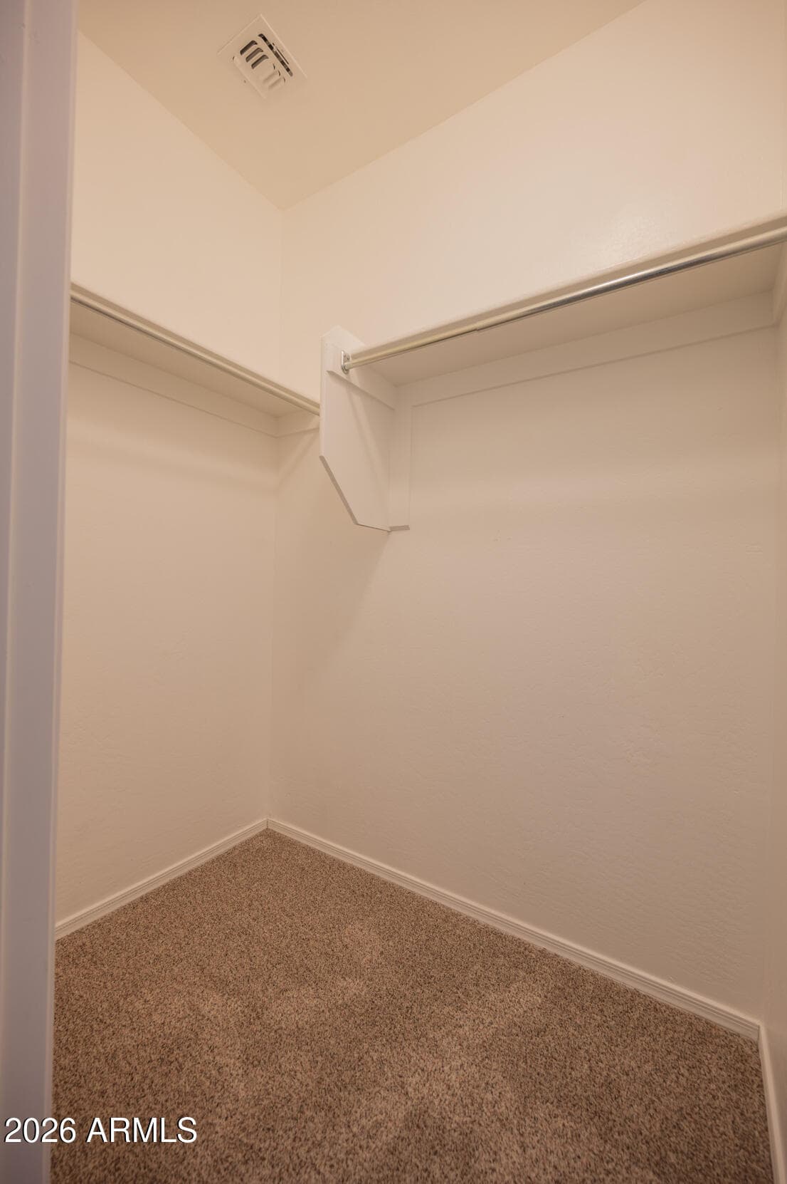 952 S OLYMPIC Drive, Gilbert, AZ 85296 — photo 4 of 24
