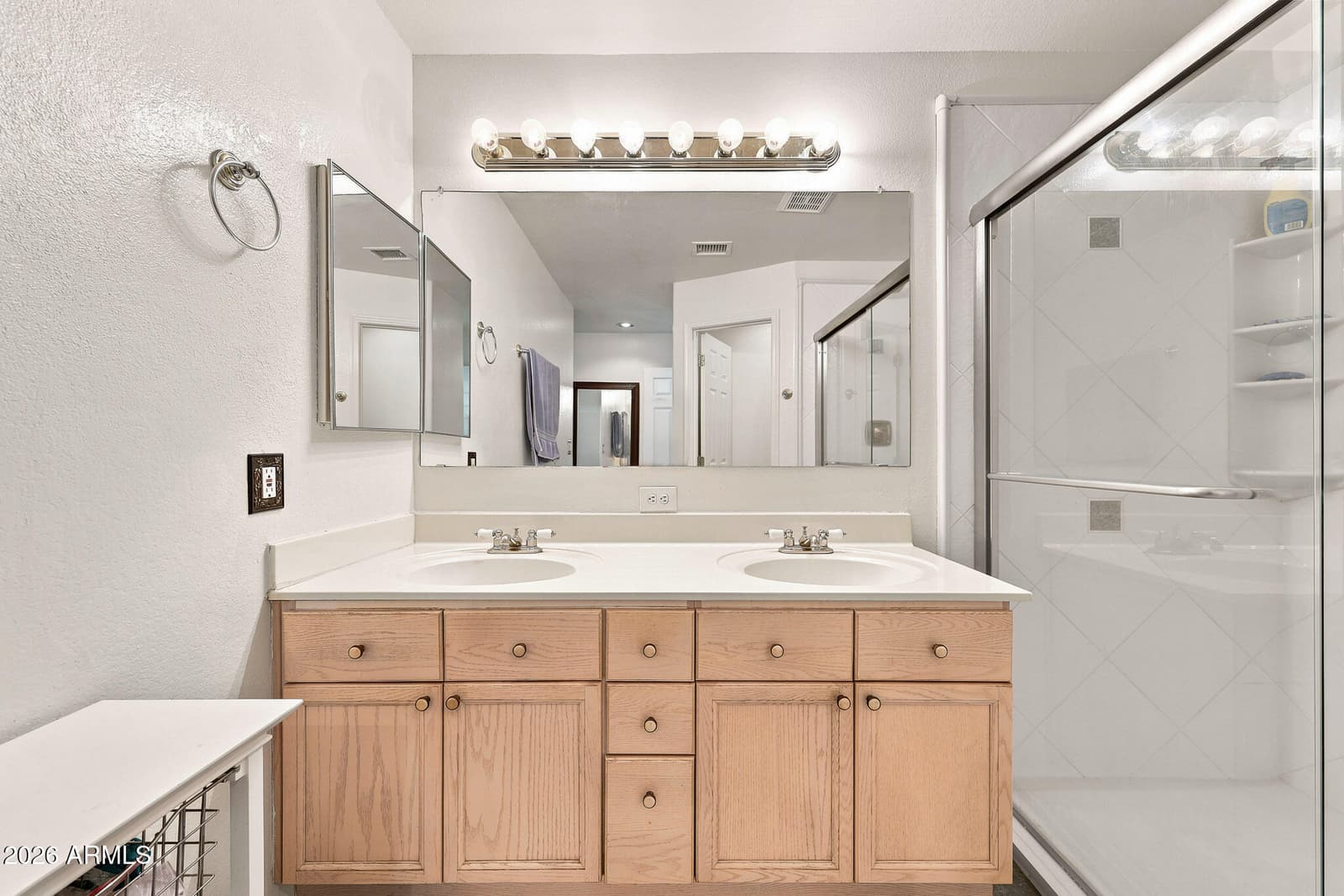 1138 W MANGO Drive, Gilbert, AZ 85233 — photo 14 of 30